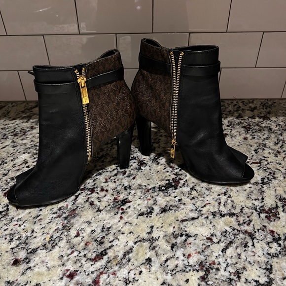 Like New Michael Kors High Heel Booties - Picture 2 of 4
